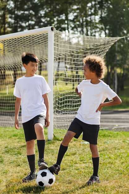 Best Coaching Techniques for Developing Young Soccer Players